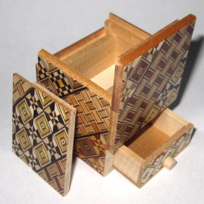 2 Sun 4 Step Cube (with Drawer) Japanese Puzzle Box