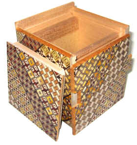 3.5 Sun 18 Step Cube Japanese Puzzle Box