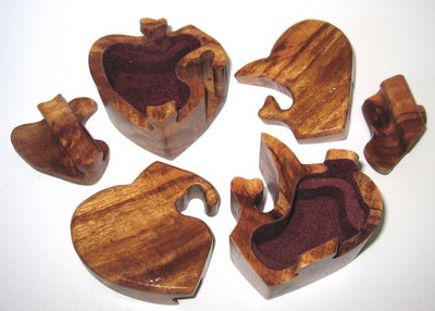 Two Hearts Puzzle Box